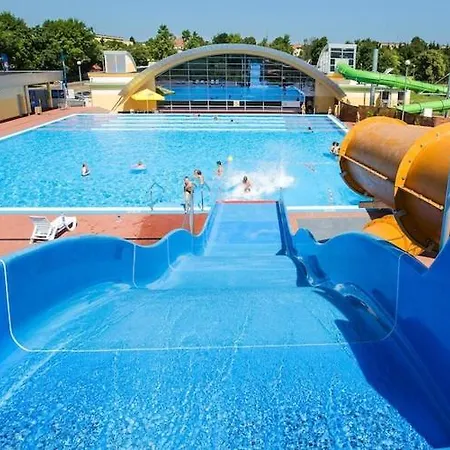 Holiday Home In Ustronie Morskie Near Beach, Cleaning Included بيت للعطل *